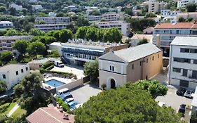 Hotel Cyrnea